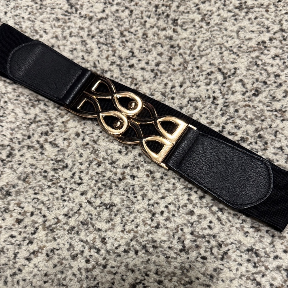 Elastic Black and Gold Women's Belt